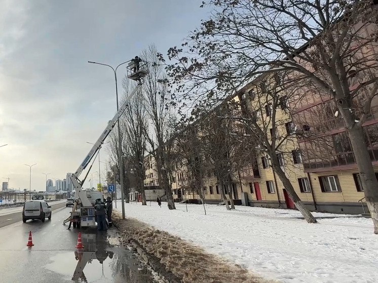  На улицах и в подъездах  Грозного установят около 15 000 энергосберегающих светильников