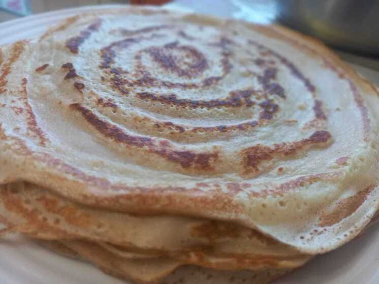 Посчитали стоимость традиционного масленичного лакомства