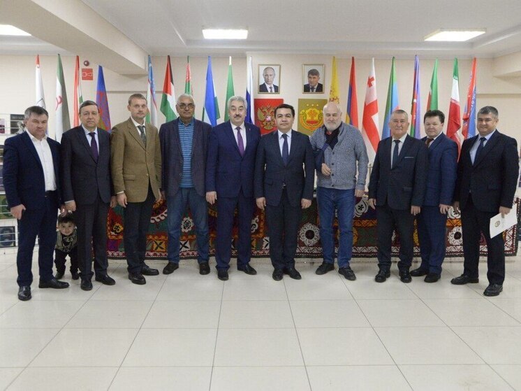 В Доме дружбы народов прошел вечер в честь узбекского поэта Алишера Навои