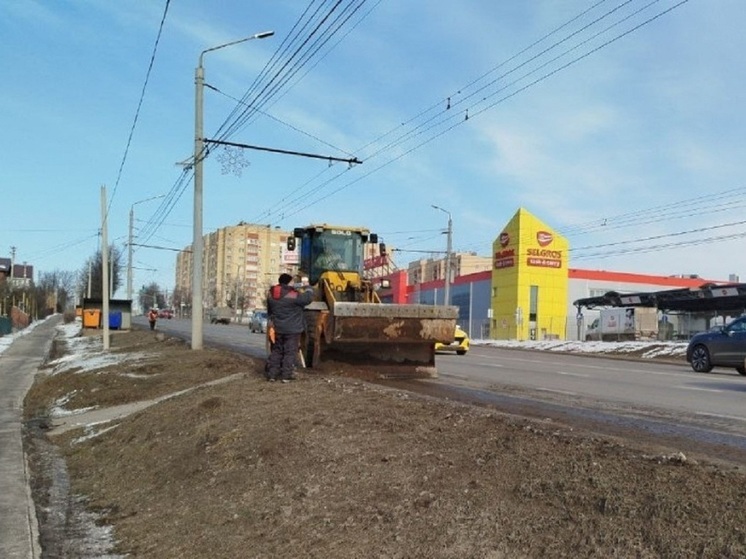 С улиц Тулы за прошедшие сутки вывезли 220 кубометров снега