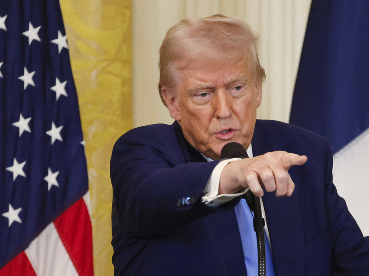 Трамп: США поставят вопрос о возвращении Украине части утраченных территорий