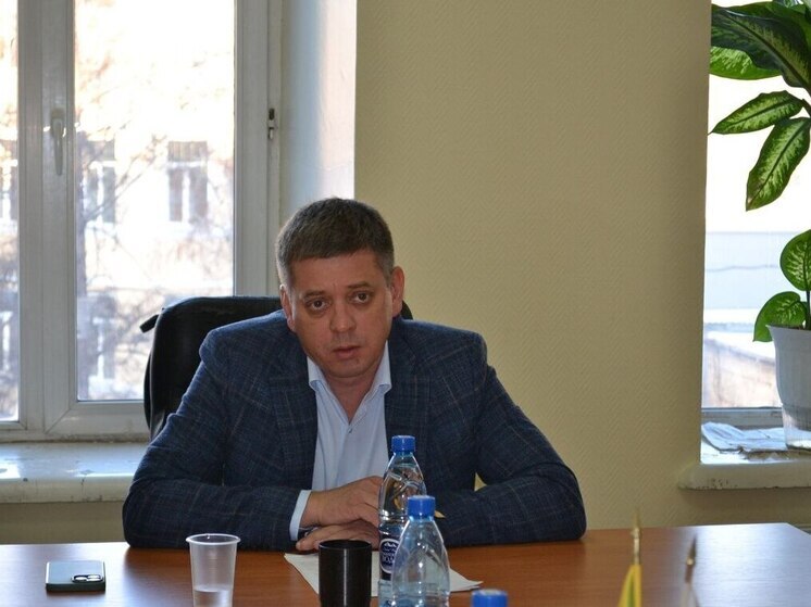 В Чите хотят запретить банкам выдавать карты детям без разрешения родителей