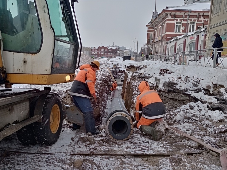 Реконструкция площади Профсоюзов: осталось переложить 50 метров водоснабжения