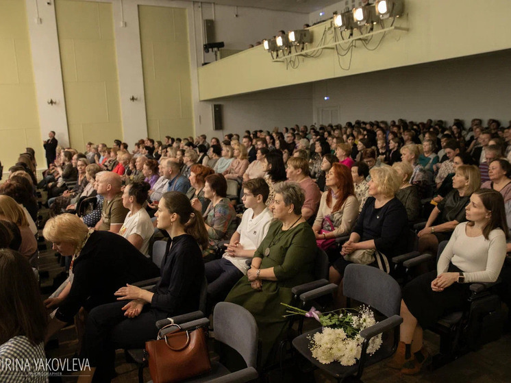Хор ПетрГУ покоряет московские сцены
