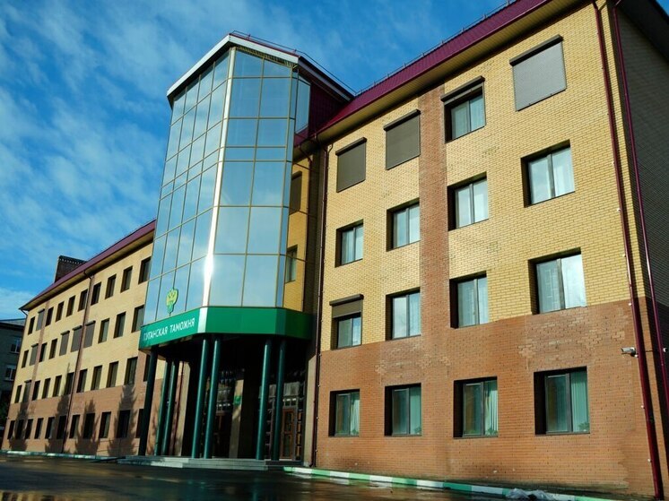 На таможенных постах ЛНР начали продлевать срок временного ввоза автомобилей