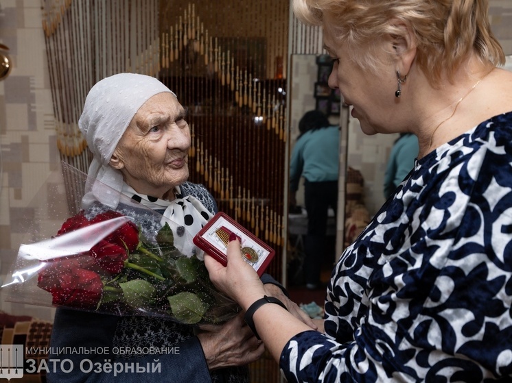 В Тверской области ветеранам войны вручили медали “80 лет Победы”