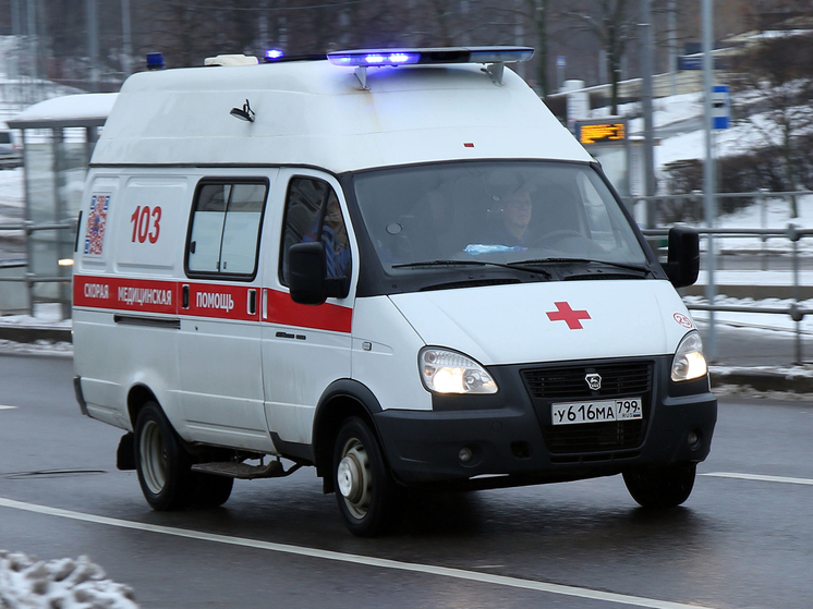 Сотрудник полиции пострадал в автоаварии на севере Москвы