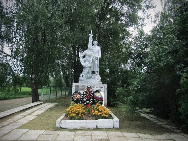 «Смоленскавтодор» продолжает рубрику - «Дорога к местам памяти»