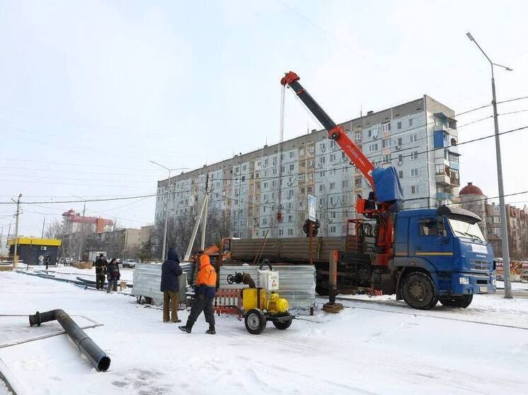 Более 1300 метров труб заменят в густонаселенном районе Астрахани