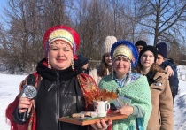 Сотрудники Уваровского краеведческого музея «Русская усадьба» приготовили для любознательных гостей – жителей области и других регионов страны большое и познавательное мероприятие. Оно будет посвящено традициям и обычаям Масленицы.