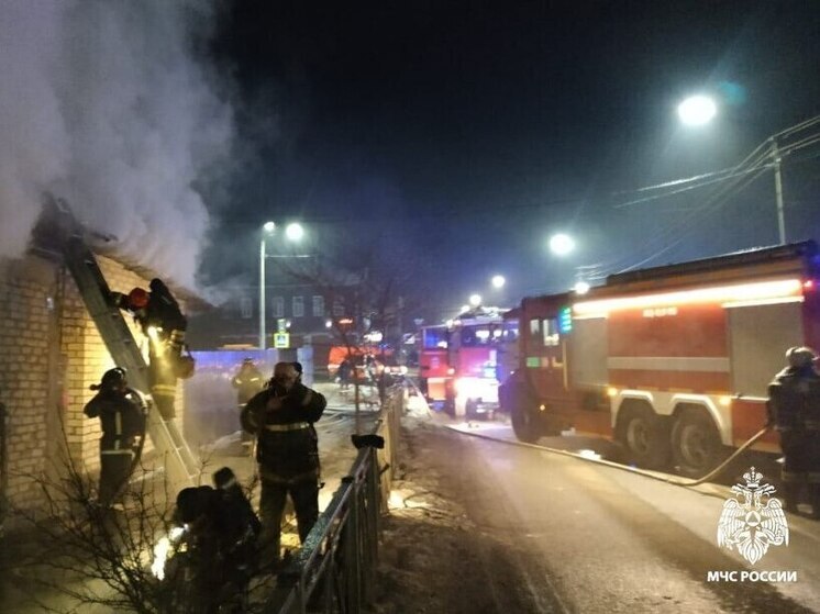 Пожилая женщина погибла в Костроме при пожаре минувшей ночью