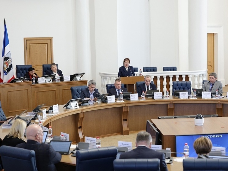 Еще шесть районов Новгородской области стали округами