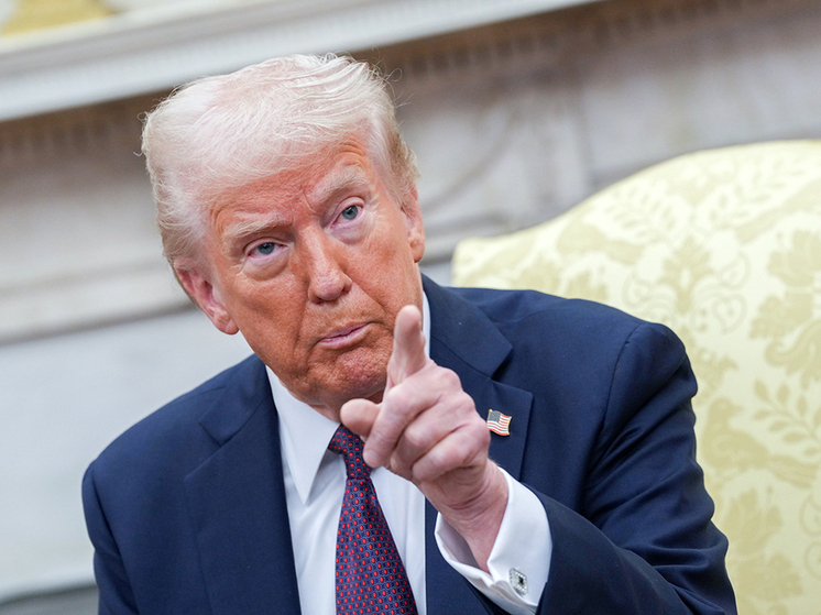 Президент США настаивает на том, что отсроченные тарифы на импорт из Канады и Мексики вступят в силу