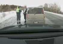 Сотрудники Управления по контролю за оборотом наркотиков в Омской области задержали 31-летнего мужчину, который планировал доставить в регион крупную партию наркотиков