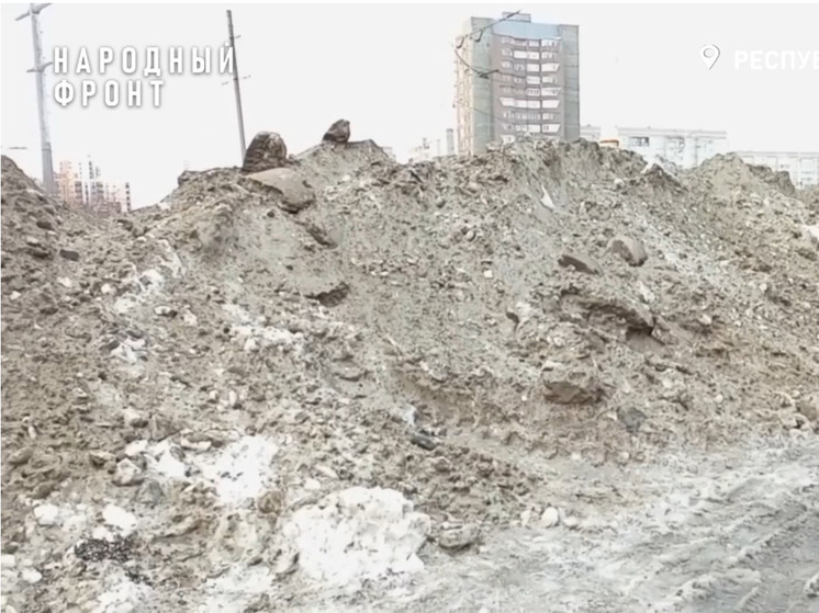 Народный фронт требует убрать опасные снежные горы в Петрозаводске с Древлянки