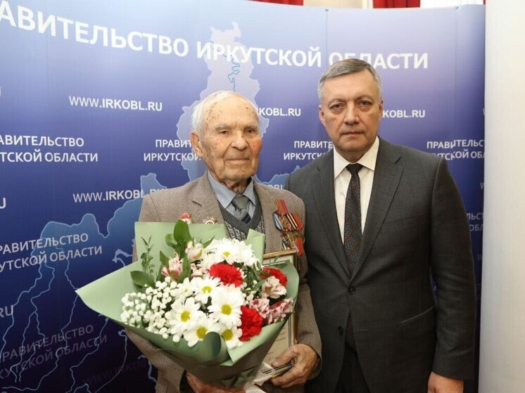 Игорь Кобзев передал Владимиру Путину письмо ветерана Великой Отечественной войны