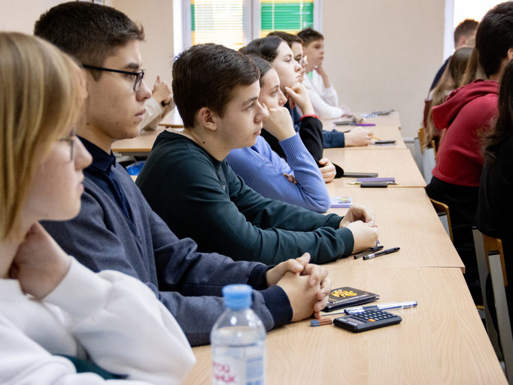 В калужском региональном этапе Всероссийской олимпиады школьников приняло участие 1409 человек