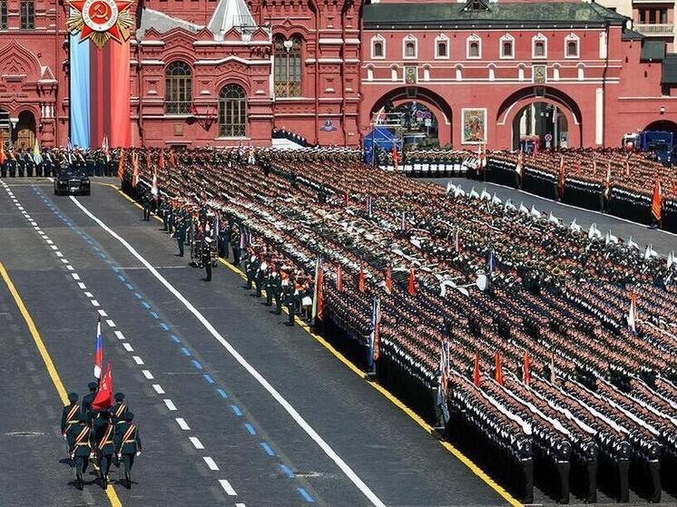 Почетный караул Сербии будет участвовать в параде Победы в Москве