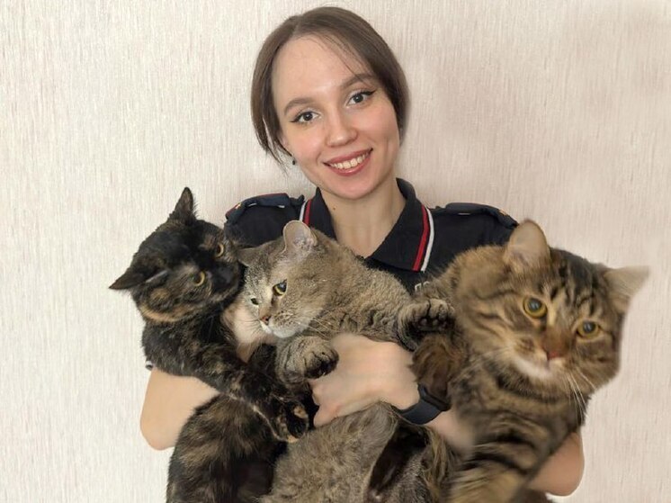 Полицейская семья из Хакасии показала свое пушистое богатство