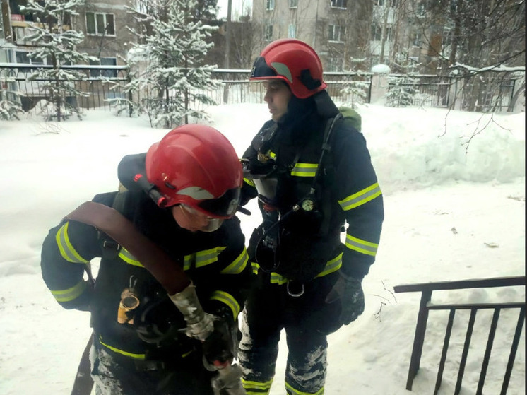 Мурманские спасатели провели учения в районном суде