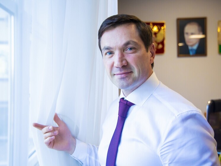 Глава Челябинска Алексей Лошкин продемонстрировал приемы самбо