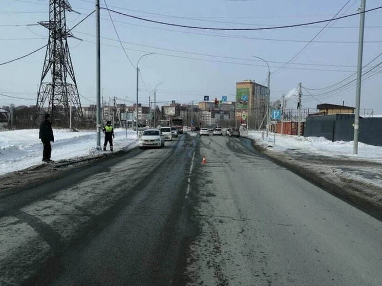 В Новосибирске водитель иномарки сбил ребенка