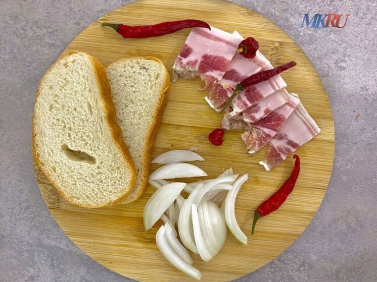 Калужанам запретили есть больше 100 гр сала в неделю