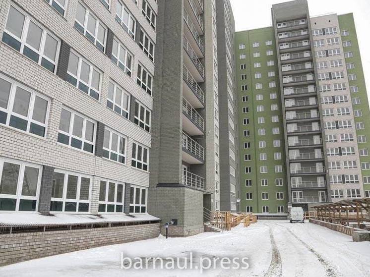 Ситуация на контроле: в Барнауле обсудили достройку двух домов на Потоке