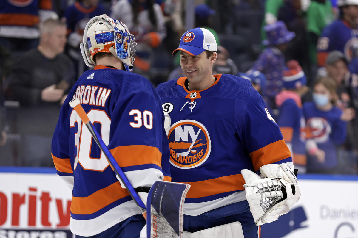 2 марта - День отечественных вратарей в НХЛ плюс 884-й гол Овечкина!