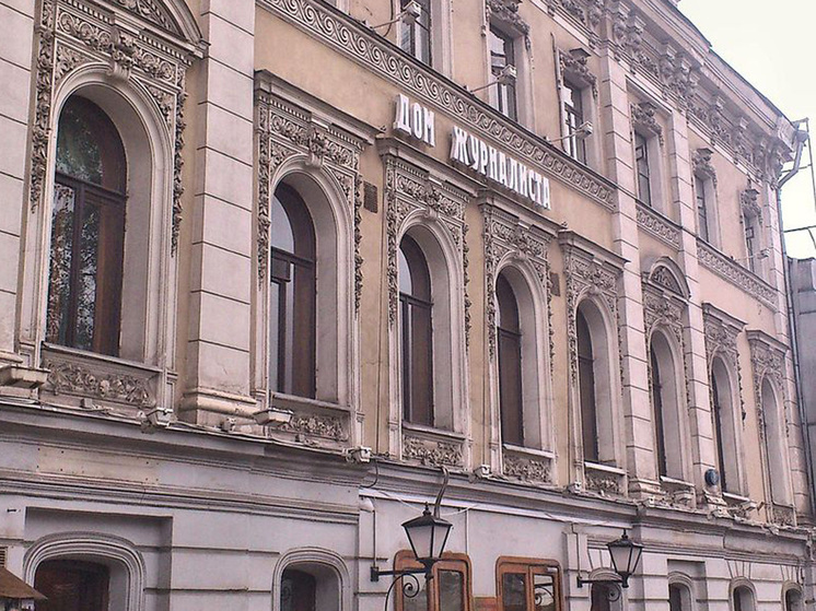 Директор Вячеслав Умановский рассказал о прошлом и будущем Центрального дома журналистов