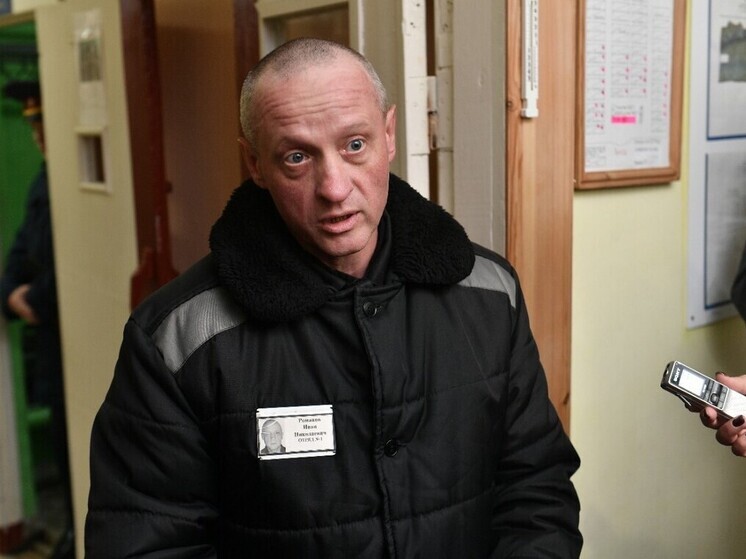 Осужденный экс-депутат стал библиотекарем