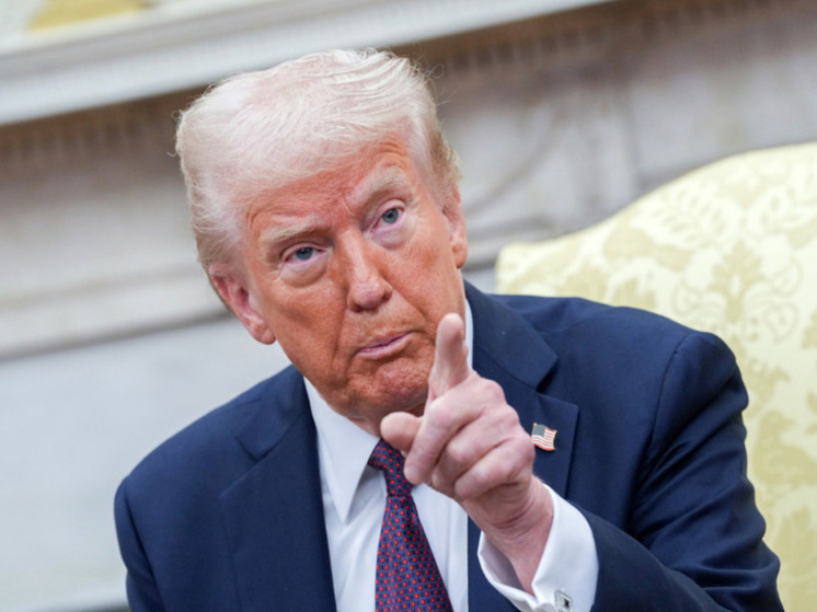Bloomberg: Лондон и Париж представят Трампу группу государств "Европа-плюс"