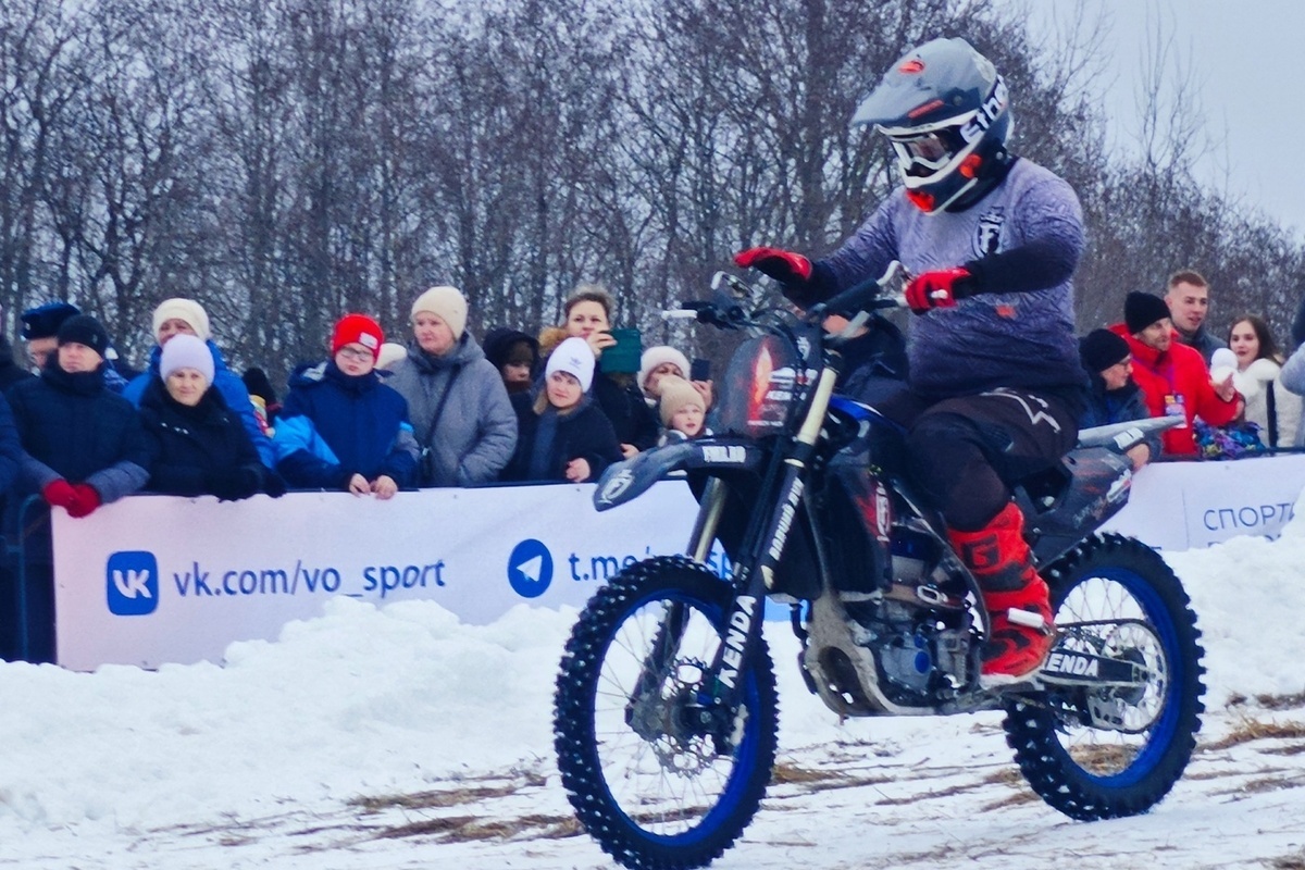 рыбы 8 марта