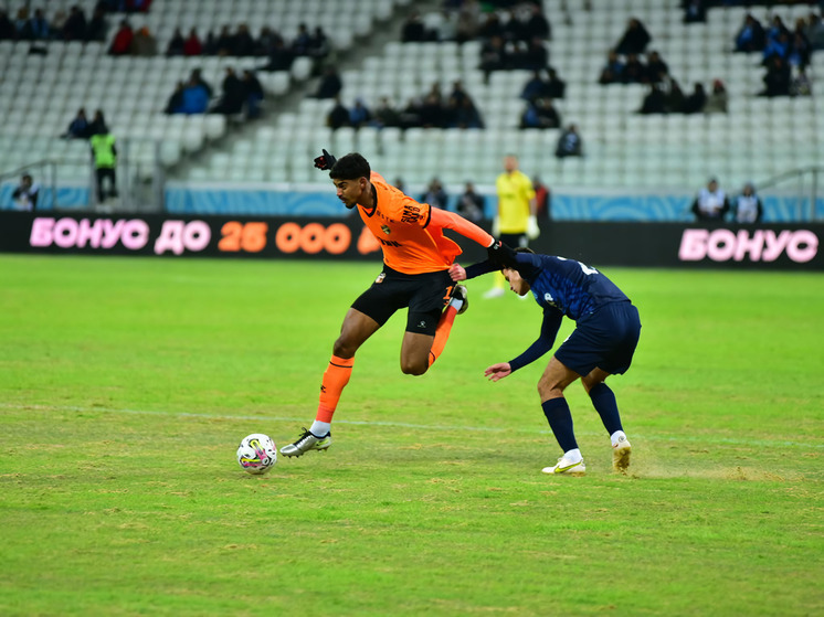 Футболисты «Урала» привезли из Волгограда ничью