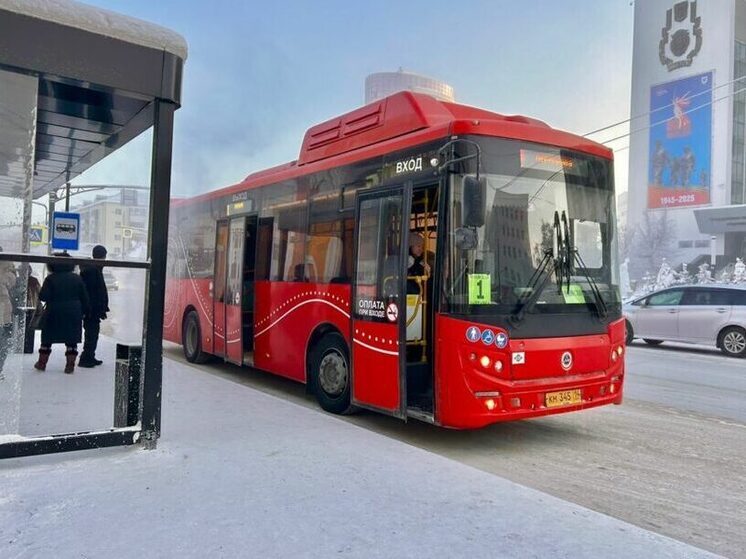 Ограничение движения на проспекте Ленина в Якутске в связи с праздничным шествием