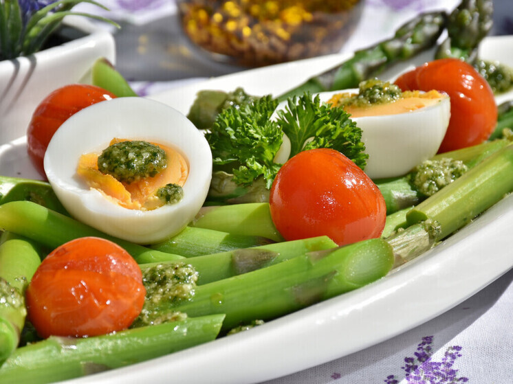 Врачи Уссурийской ЦГБ предупредили о рисках Великого поста для детей