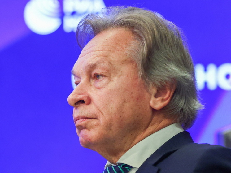 Пушков опубликовал единственную удачную обложку журнала "Шарли Эбдо"