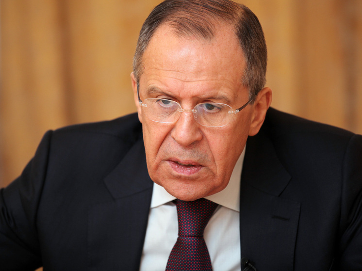 Лавров: поведение Зеленского после заморозки помощи США нельзя предвидеть