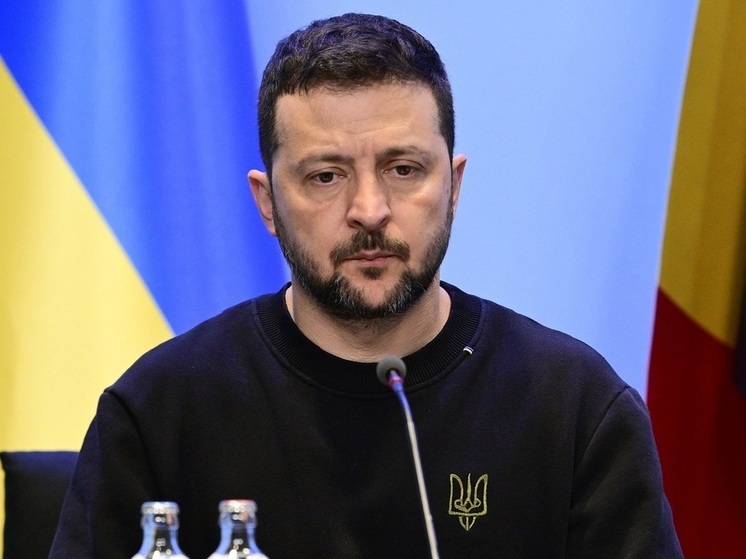 Политолог Марков допустил отказ украинского лидера Зеленского от власти
