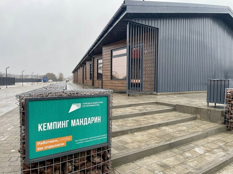 22 модульных номера построили в кемпинге «Мандарин» в Острове