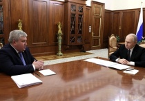 Президент России Владимир Путин 5 марта подписал указ о назначении Александра Дронова временно исполняющим обязанности губернатора Новгородской области