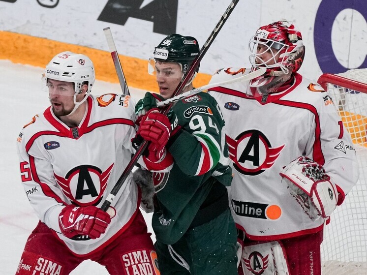 «Автомобилист» уступил «Ак Барсу» в заключительном выездном матче