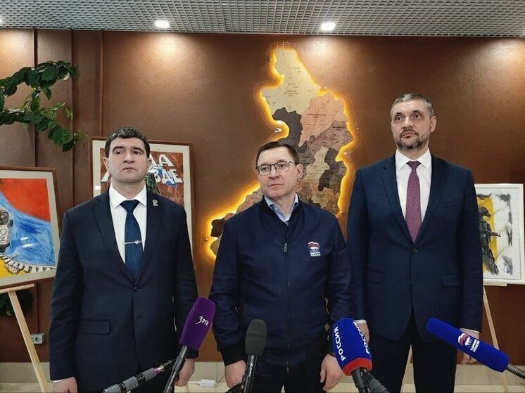 Якушев похвалил ветеранов СВО, занимающихся следж-хоккеем в Забайкалье