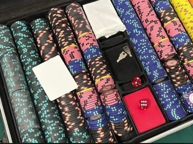 В Иркутске нашли нелегальный покерный клуб