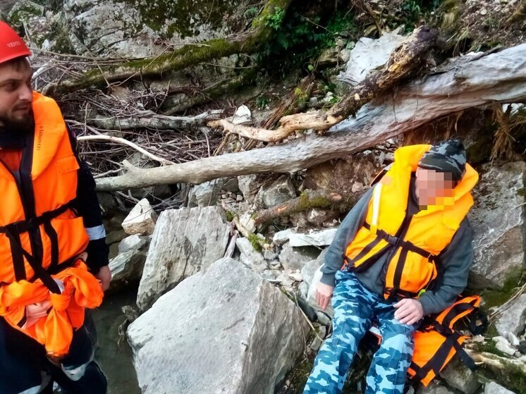 В Сочи пенсионера унесло течением