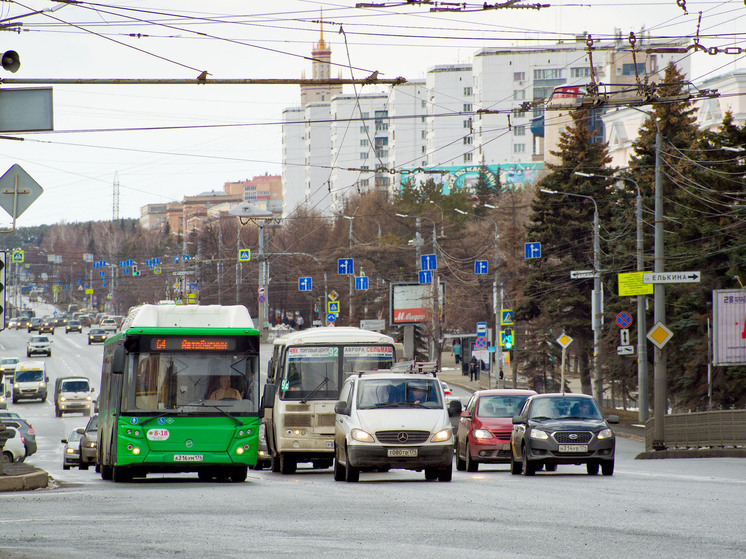 В Челябинске автобус № 123 наехал на женщину на пешеходном переходе