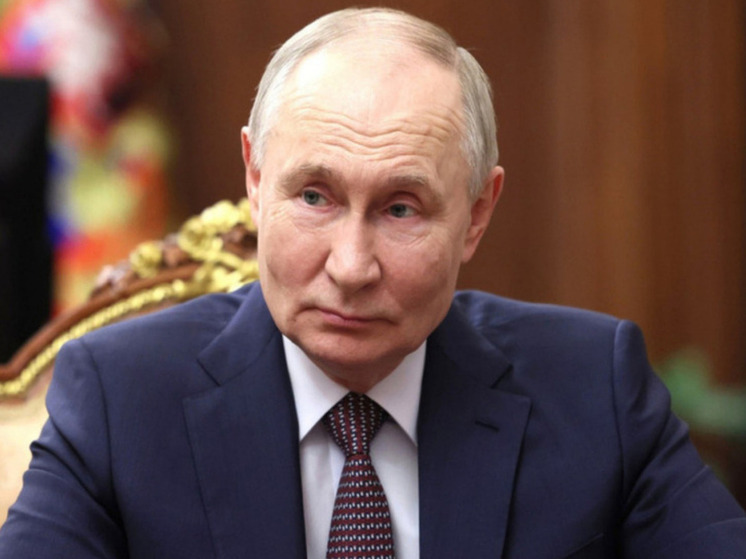 Кандидат в президенты Польши Менцен заявил о важности диалога с Путиным