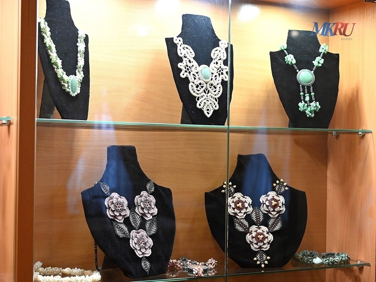 В калужском Доме мастеров открыли выставку «Искусство в деталях»