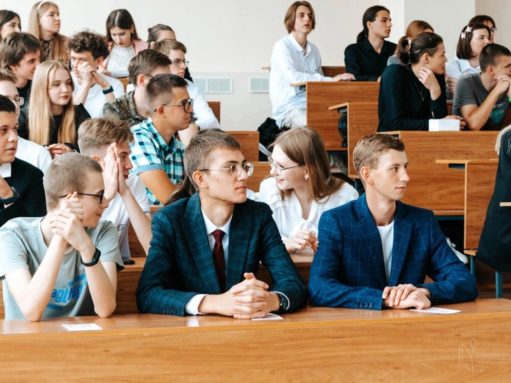 Студенты выбирают для поступления смоленские вузы