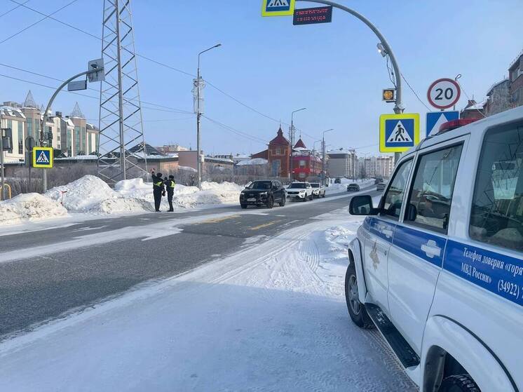 ГАИ нашла массу нарушений при уборке снега с дорог Салехарда